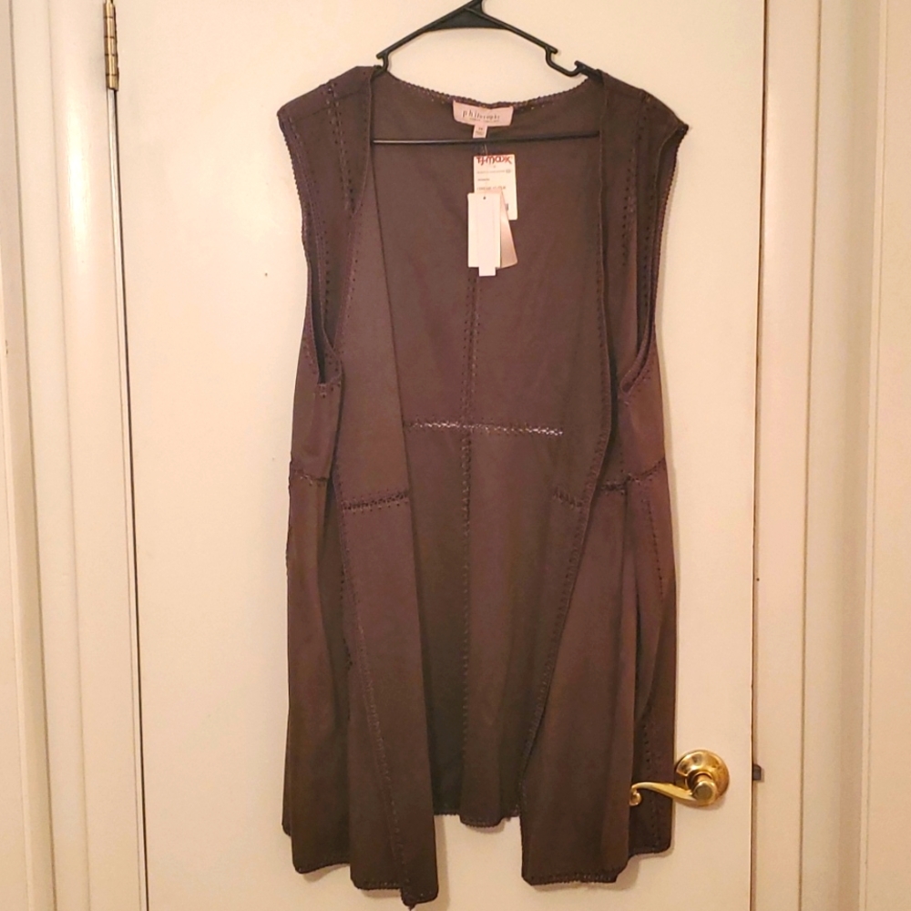 Sleeveless cardigan